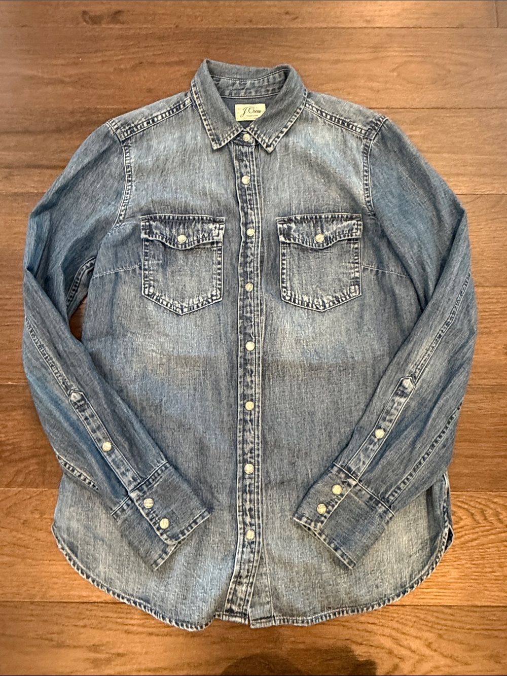 J. Crew Light Denim Western Shirt in Faded Blue Size Small? - C69-071
